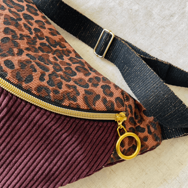 Sac banane en velours léopard et bordeaux XL