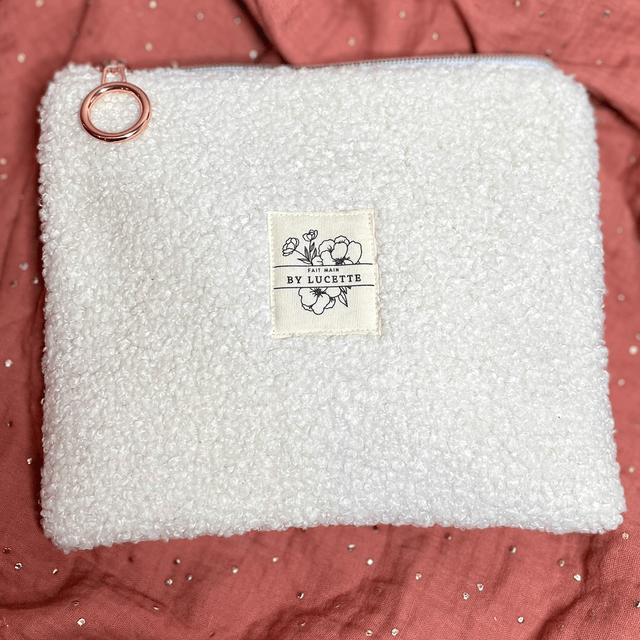 Petite pochette sherpa écrue